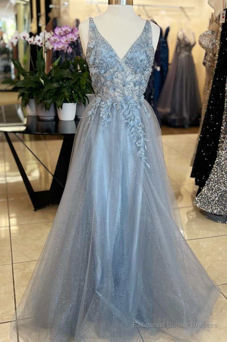 Fairy-Tale 3D Floral Lace V-Neck A-Line Prom Dress Main image