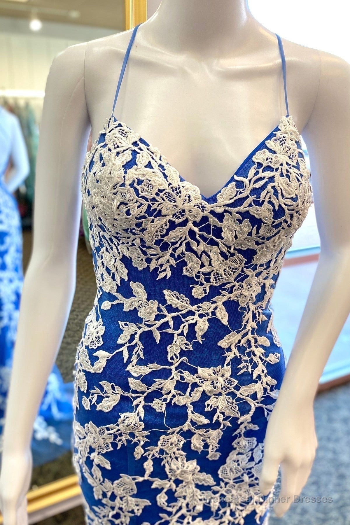 Royal Blue Mermaid V Neck Lace-Up Back Appliques Long Prom Dress Main image