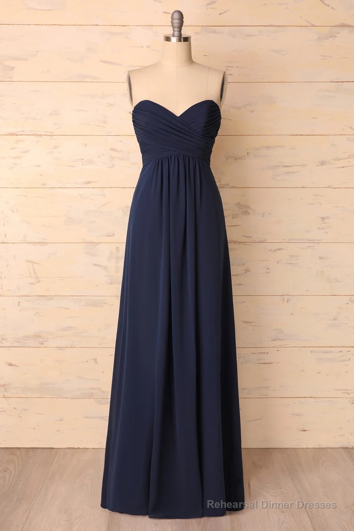 Elegant Sweetheart Pleated Navy Blue Bridesmaid Dress Main image