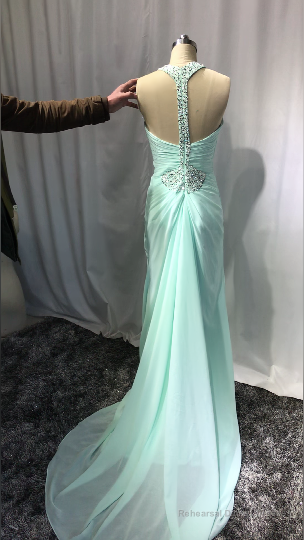2025 Prom Dress Secondary image