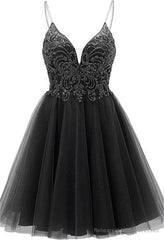 A-line Straps Appliques Tulle Short Homecoming Dresses