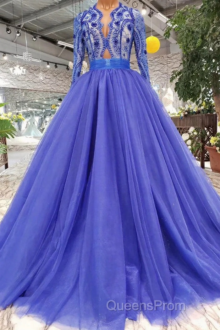 Blue Long Sleeves V Neck Tulle Evening Prom Dress with Beading Main image