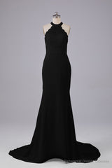 Elegant Halter Court Train Bridesmaid Dresses