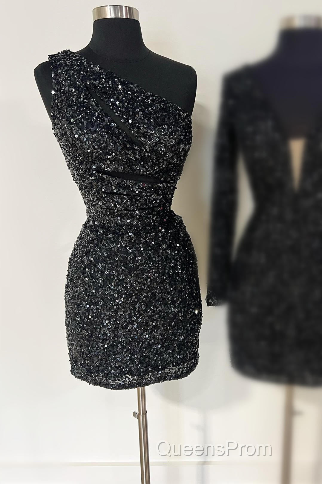 One Shoulder Gold Cutout Sequin Tight Homecoming Dress Secondary image
