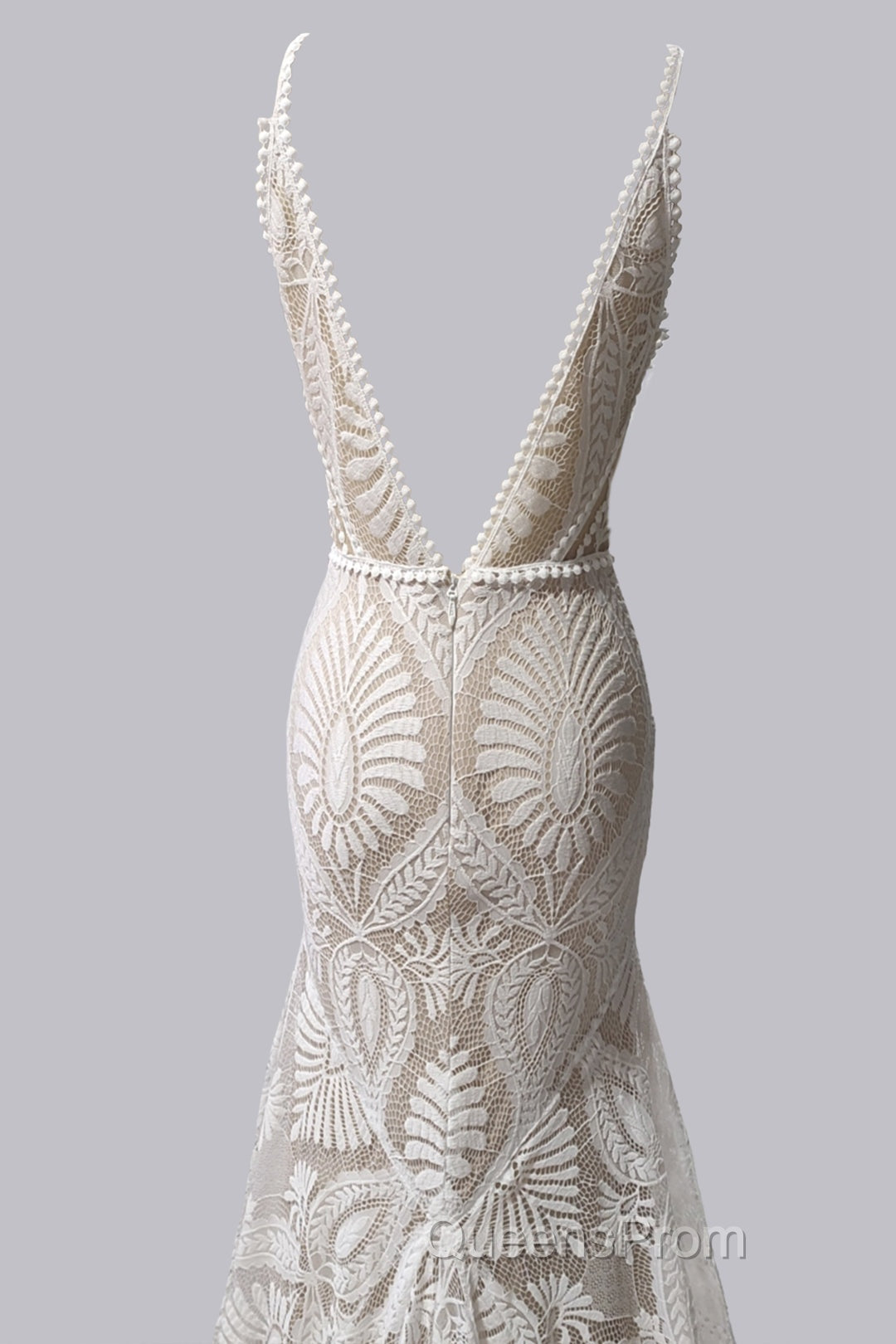 Elegant Spaghetti Straps V Neck Mermaid Lace Wedding Dress