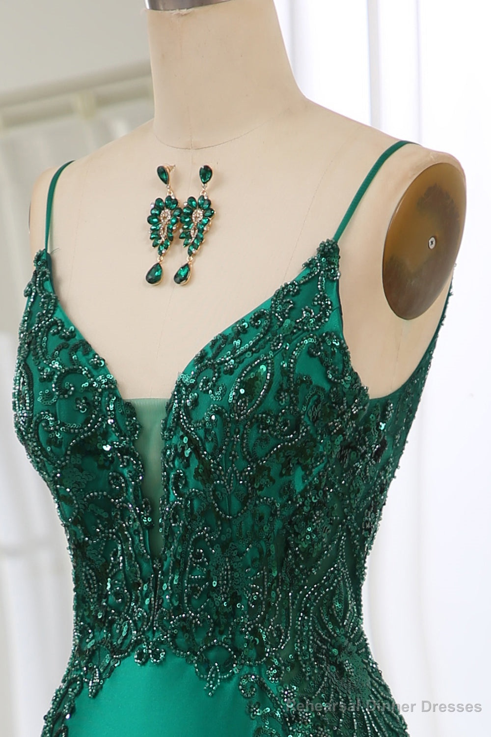 Dark Green Spaghetti Straps Mermaid Satin Prom Dress With Appliques