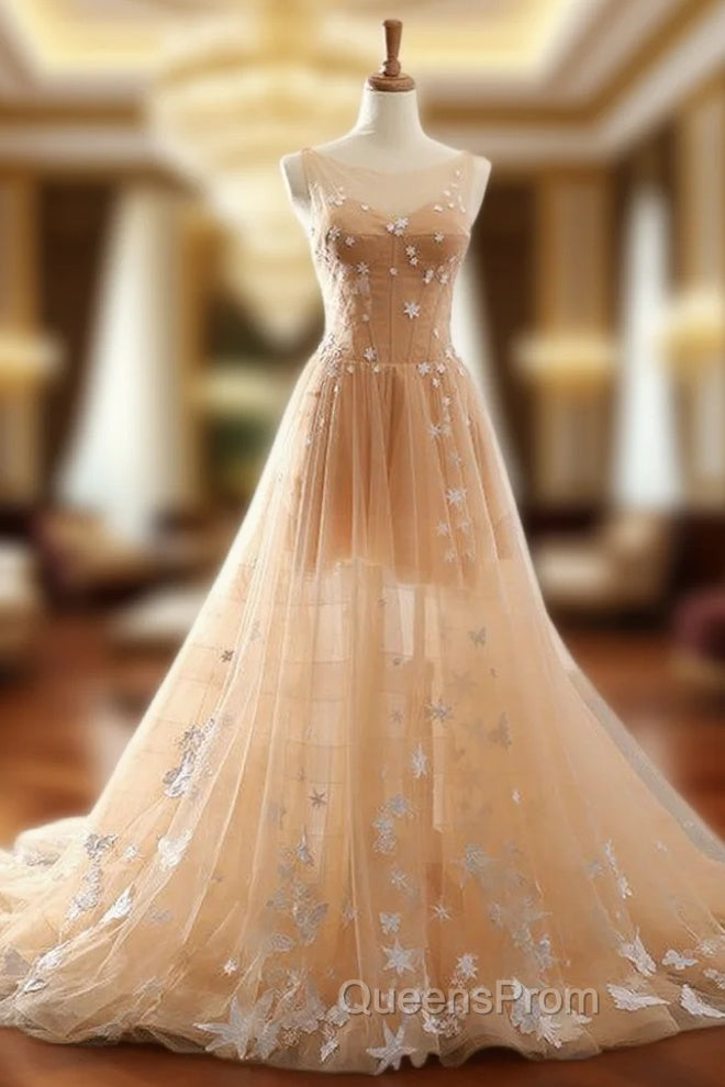 A-Line Champagne Tulle Backless Appliques Wedding Dress Main image