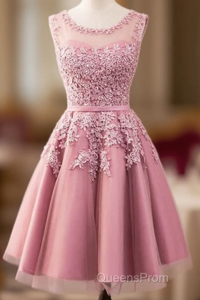 A-Line Crew Knee-Length Tulle Homecoming Dress With Appliques