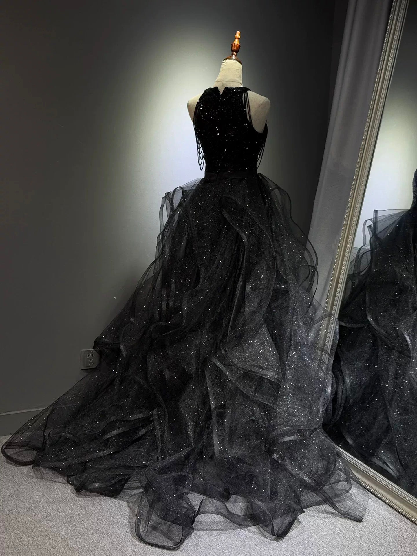 A-Line High Neck Tulle Ball Gown Sequin Black Classy Prom Dress With Beads