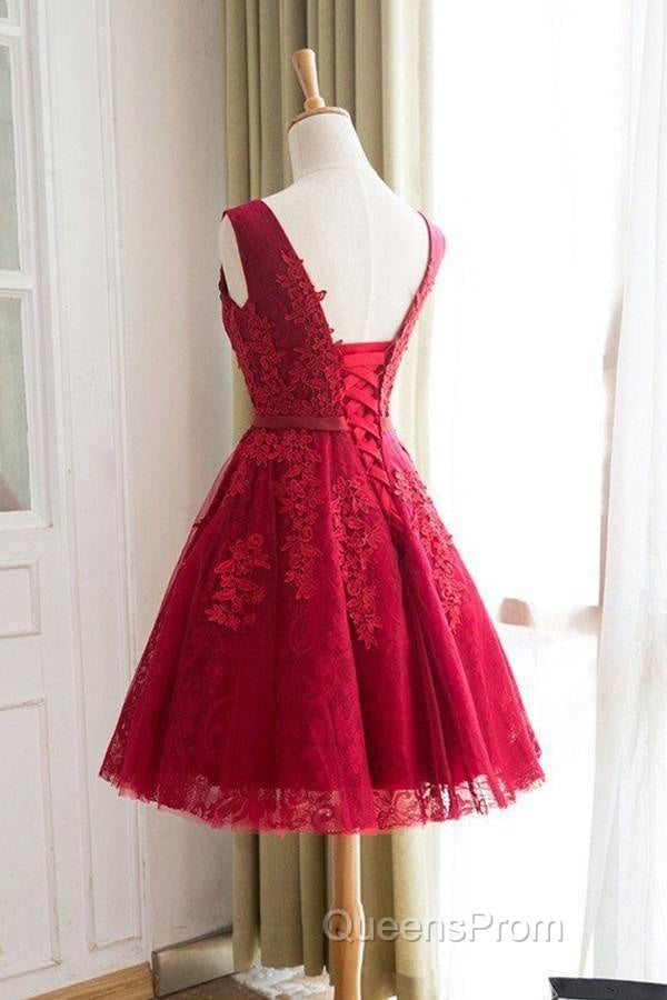 A-Line Knee-Length Red Tulle Homecoming Dress With Appliques Secondary image