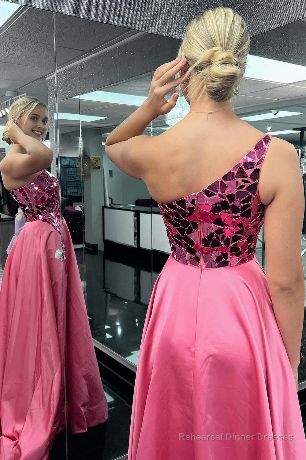A line One Shoulder Sequined Prom Dress with Slit Secondary image