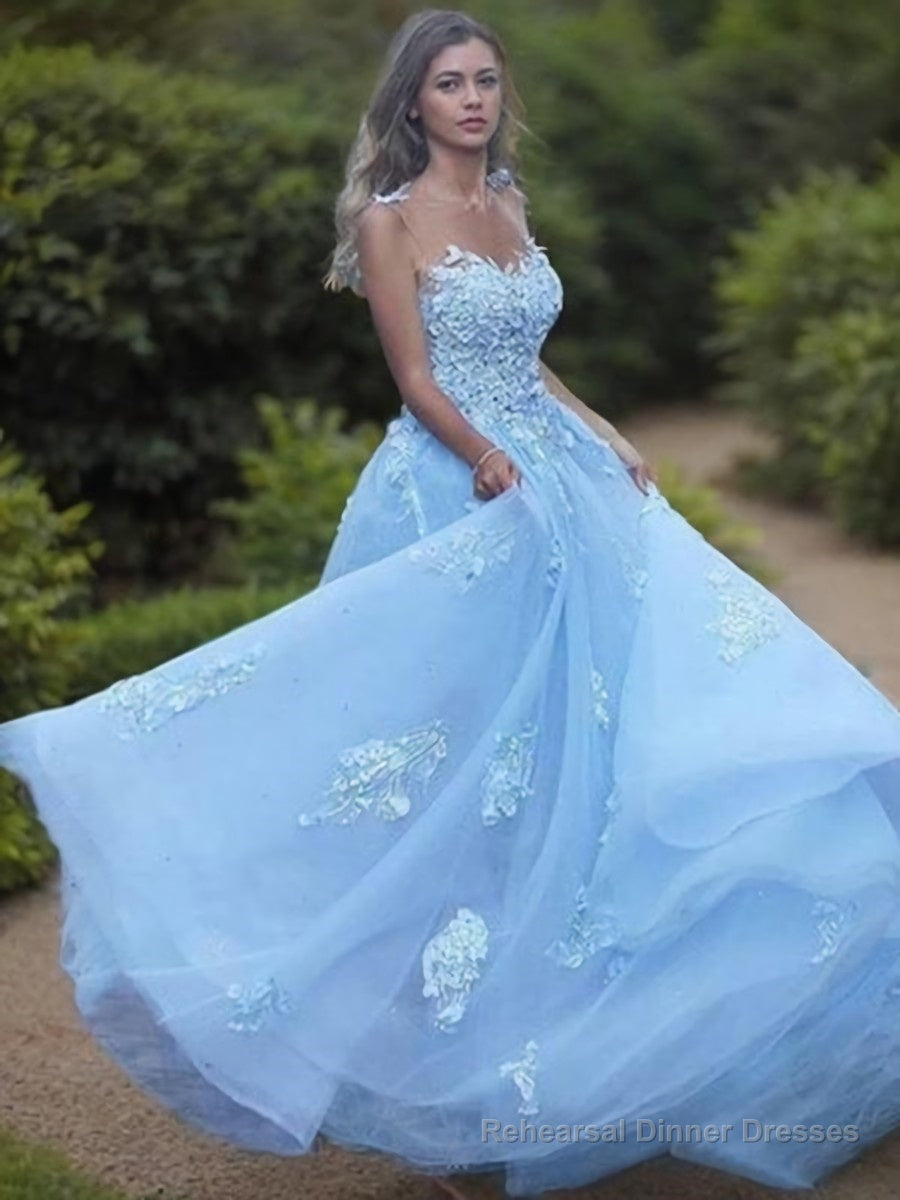 A-Line/Princess Bateau Sweep Train Tulle Prom Dresses With Appliques Lace Main image