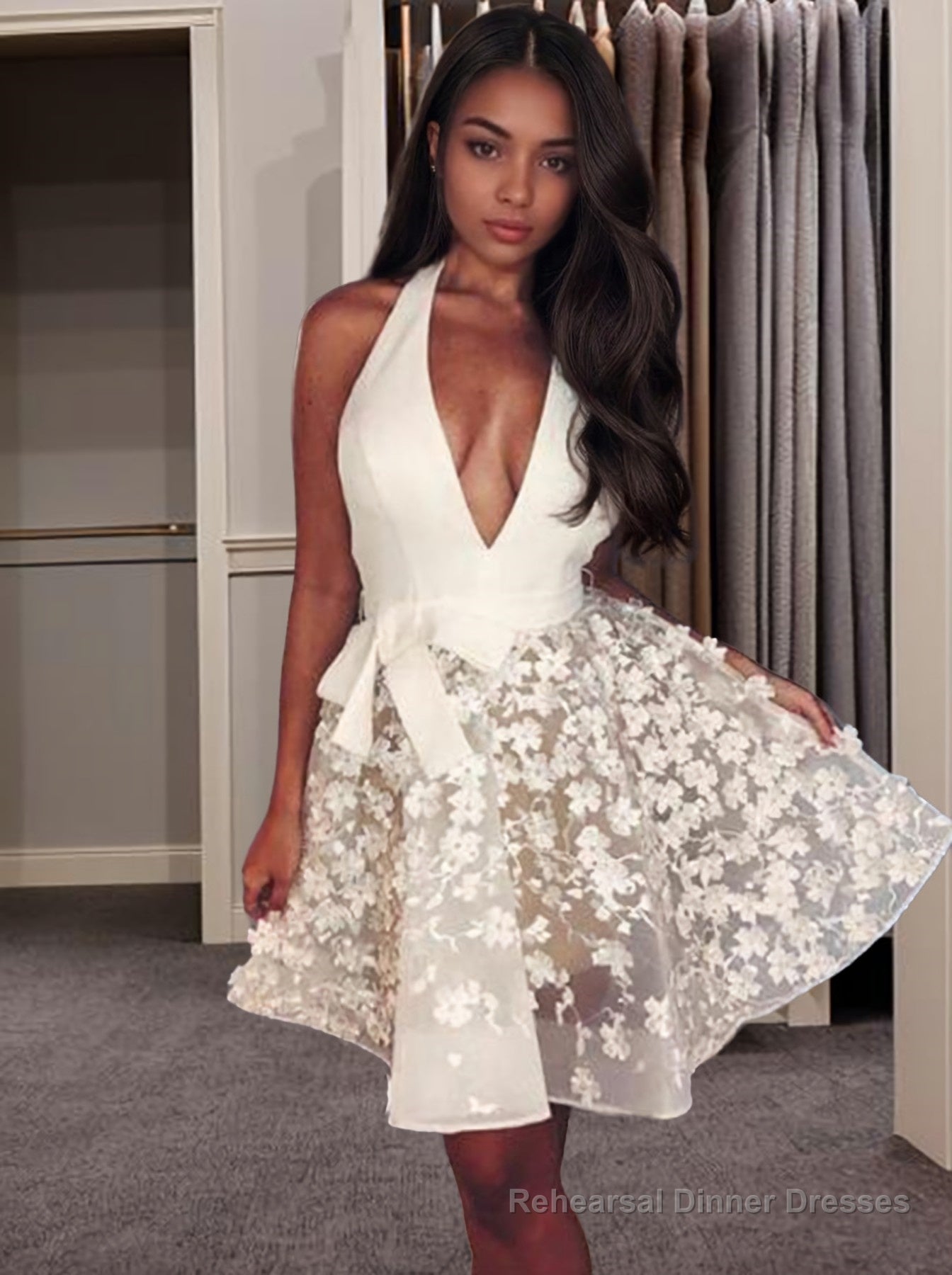 A-Line/Princess Halter Short/Mini Organza Homecoming Dresses With Appliques Lace Main image