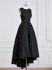 A-Line/Princess Scoop Asymmetrical Lace Mother of the Bride Dress With Applique