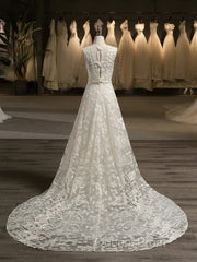 A-Line/Princess Scoop Sleeveless Tulle Applique Covered Button Court Train Wedding Dress