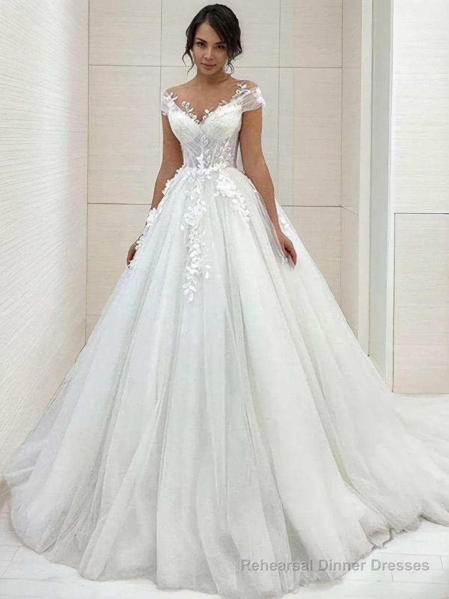 A-Line/Princess Scoop Sweep Train Tulle Wedding Dresses Main image