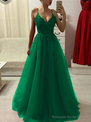 A-Line/Princess Spaghetti Straps Floor-Length Tulle Prom Dresses With Appliques Lace