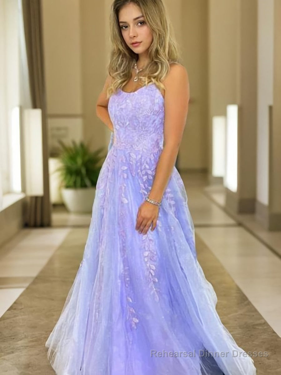A-Line/Princess Spaghetti Straps Sweep Train Tulle Prom Dresses With Appliques Lace Main image