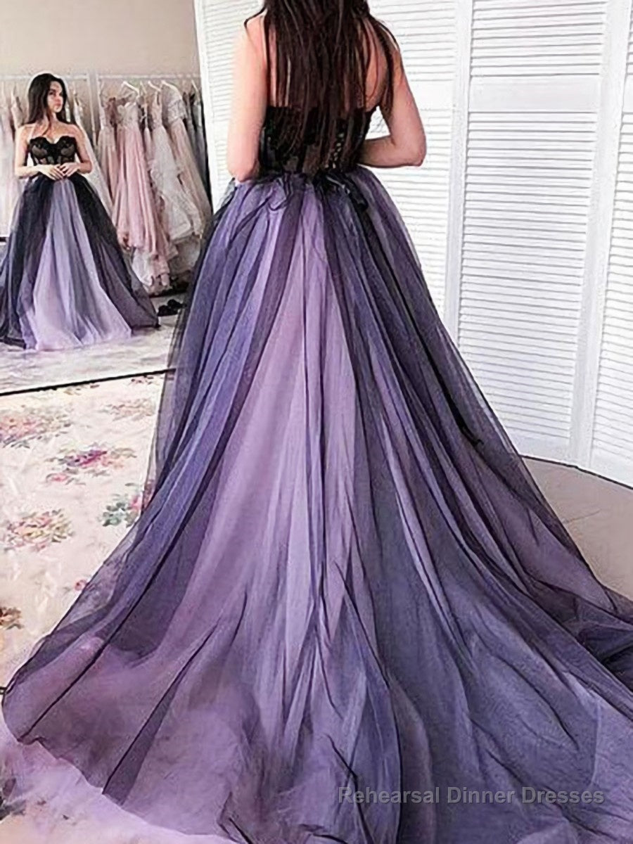 A-Line/Princess Strapless Court Train Tulle Prom Dresses With Appliques Lace Secondary image