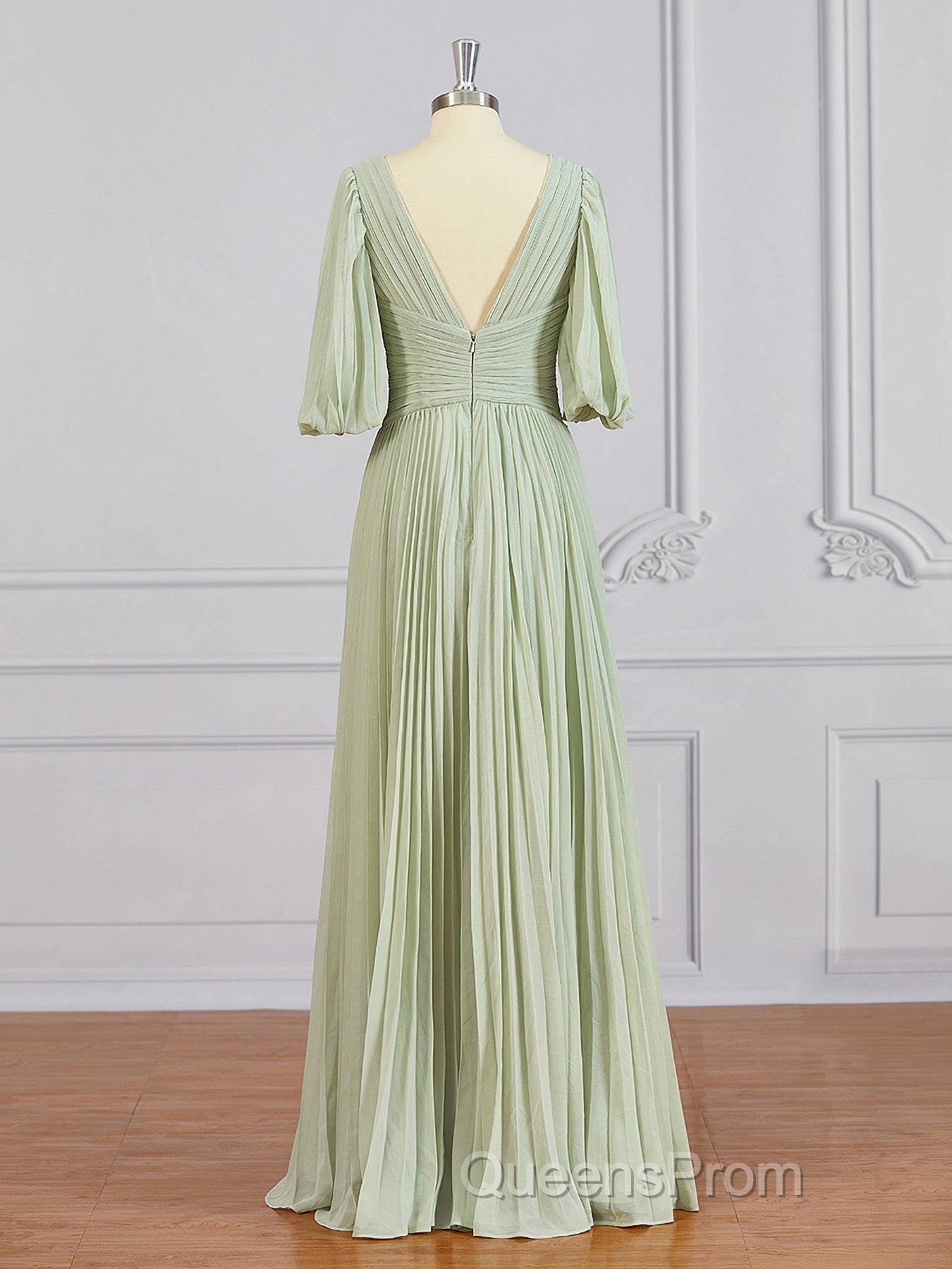 A-Line/Princess V-neck Floor-Length Chiffon Mother of the Bride Dress