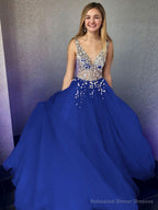 A-Line/Princess V-neck Floor-Length Tulle Evening Dresses With Beading