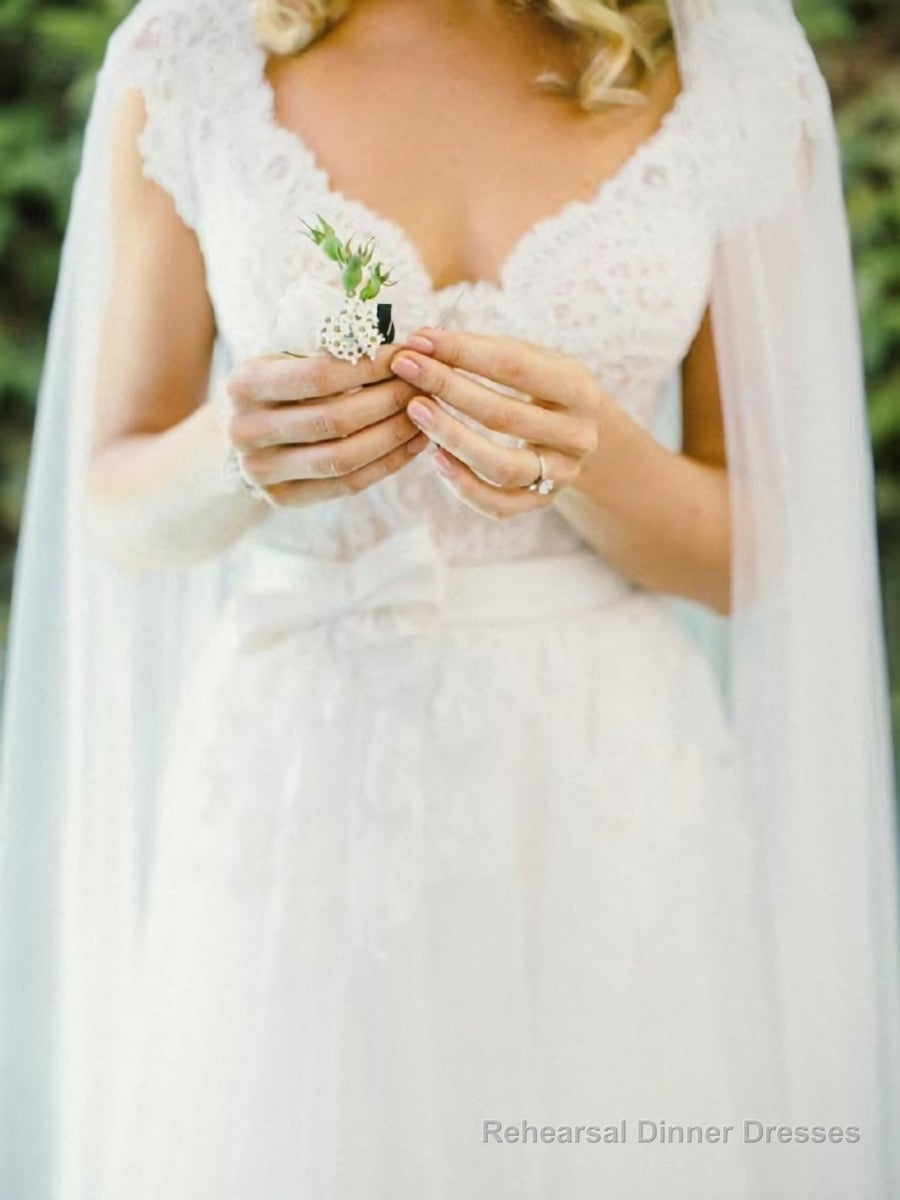 A-Line/Princess V-neck Floor-Length Tulle Wedding Dresses With Bow Secondary image