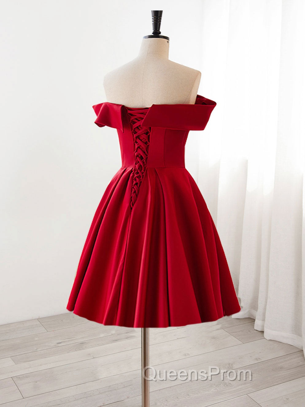 A-Line Satin Burgundy Short Evening Prom Dress, Burgundy Homecoming Dress with Beading Secondary image
