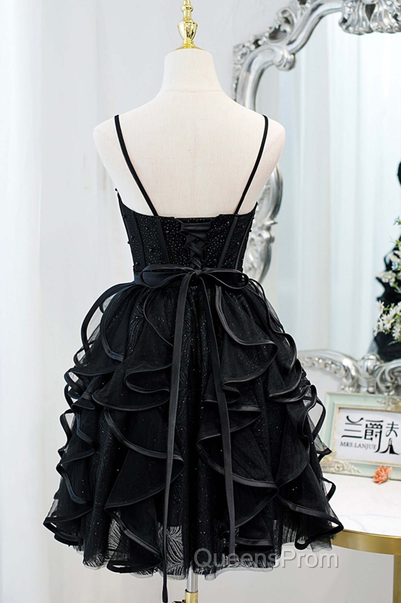 A-Line Spaghetti Strap Tulle Short Homecoming Dress