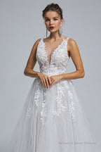 A-Line tulle applique sleeveless floor length wedding dress