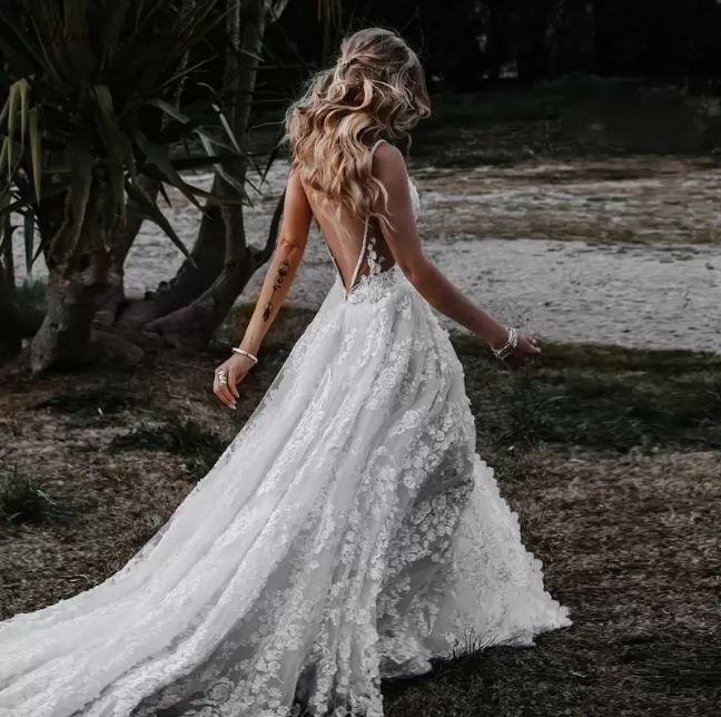 A-Line V Neck Lace Classy Prom Dress With Split
