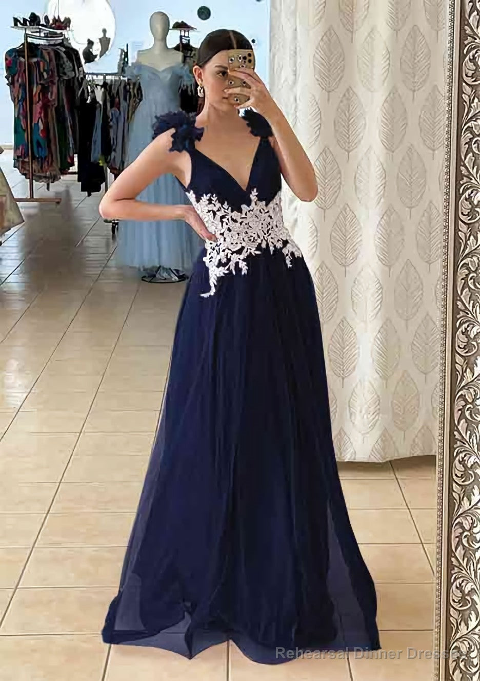A-line V Neck Sleeveless Long/Floor-Length Tulle Prom Dresses With Appliqued Beading Flowers Secondary image