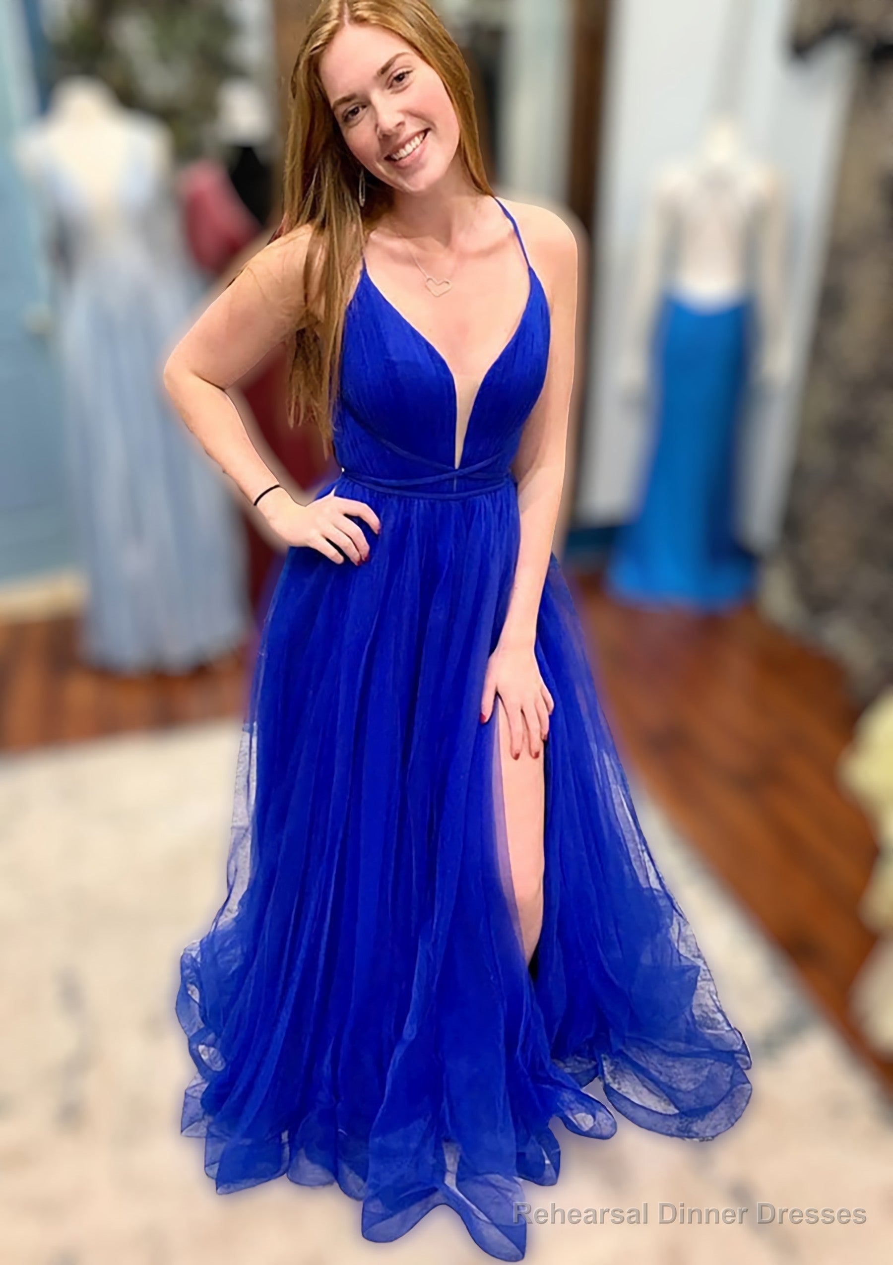 A-line V Neck Spaghetti Straps Court Train Tulle Prom Dresses With Split Main image