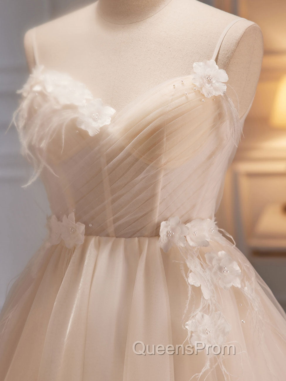 A-Line V Neck Tulle Light Champagne Short Evening Prom Dress, Champagne Homecoming Dress