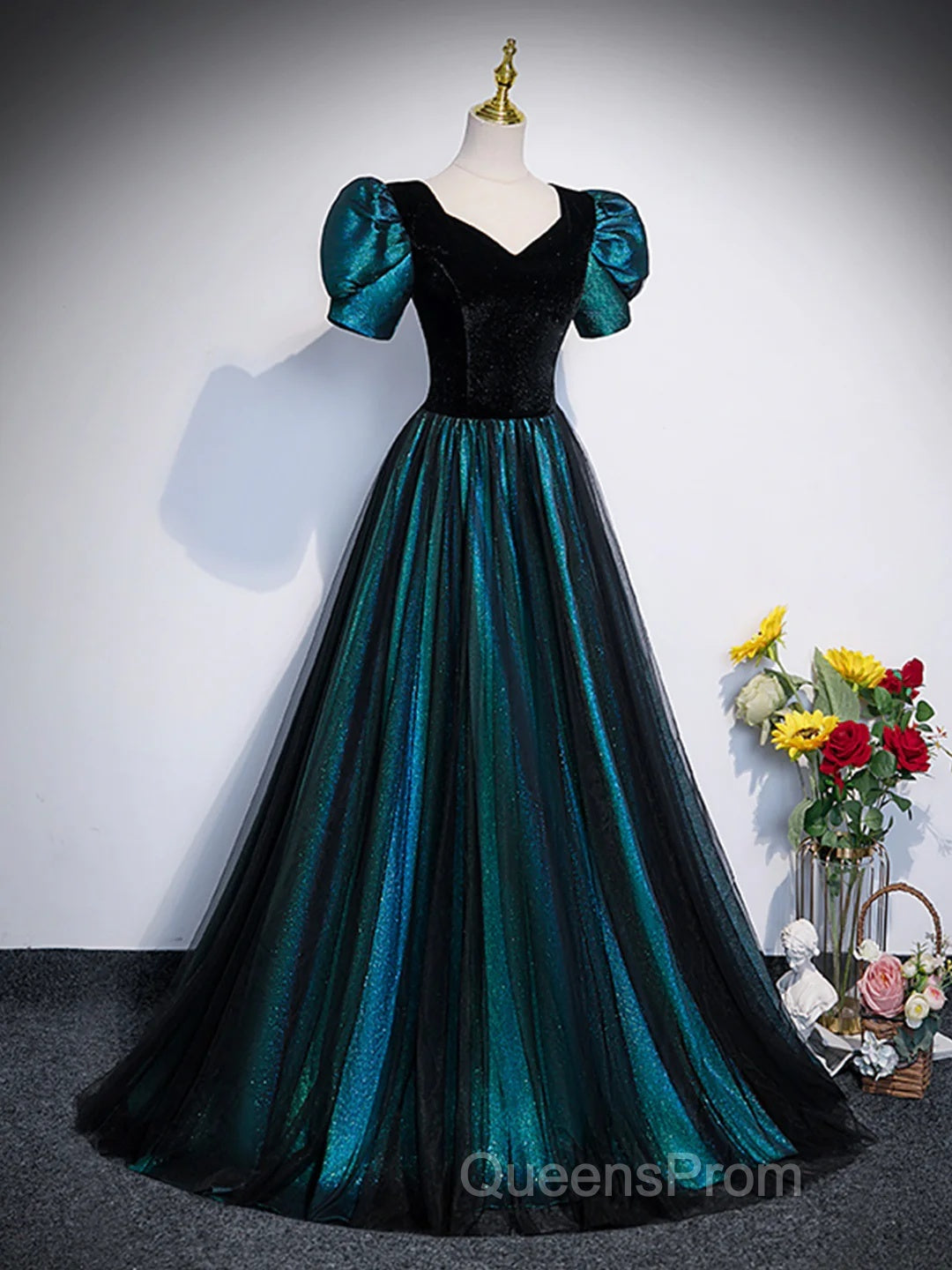 A-Line Velvet And Tulle Long Evening Prom Dress, Short Sleeve Party Dress Formal Dress Secondary image