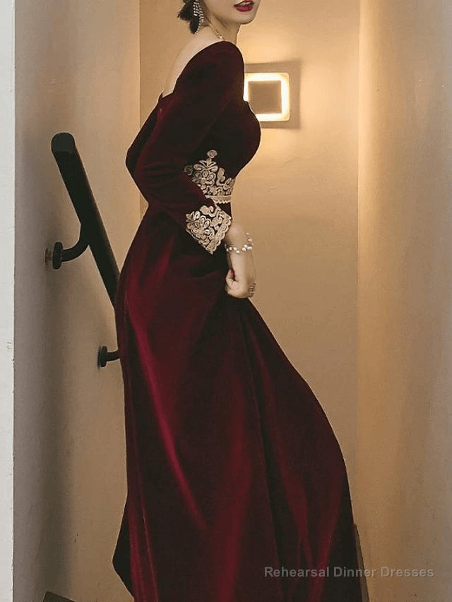 A-Line Vintage Formal Velvet Evening Dress with Appliques,Long Sleeve Dinner Dresses Secondary image