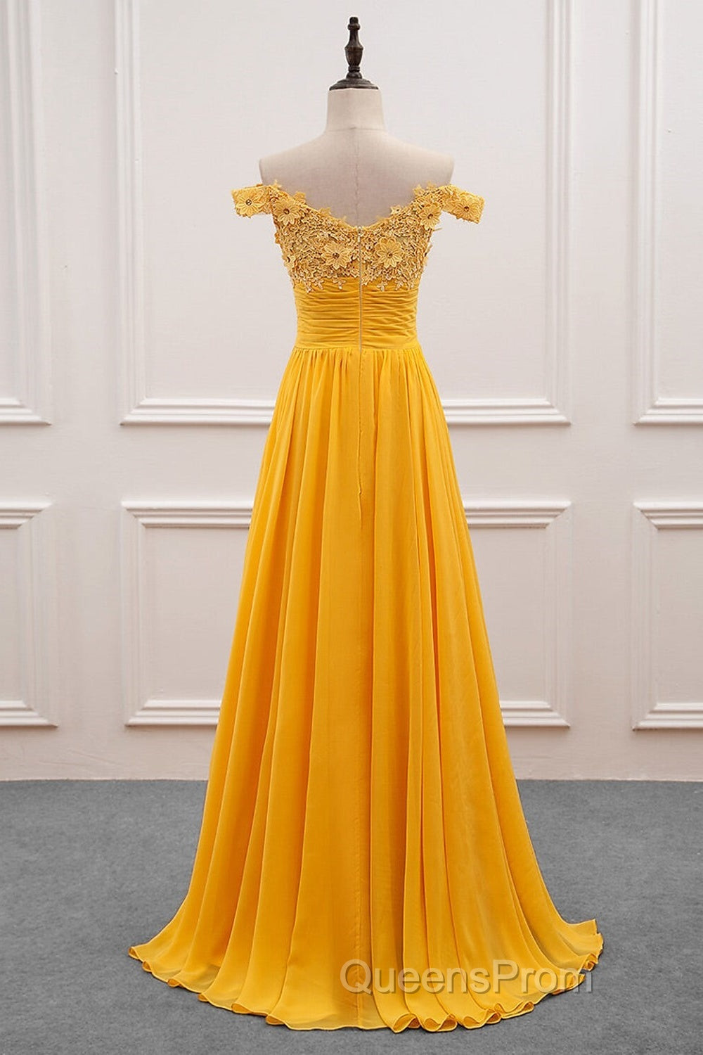 A-Line Wedding Guest Dress Floral Dress Evening Prom Wedding Party Sweep / Brush Train Sleeveless Off Shoulder Chiffon With Appliques Secondary image