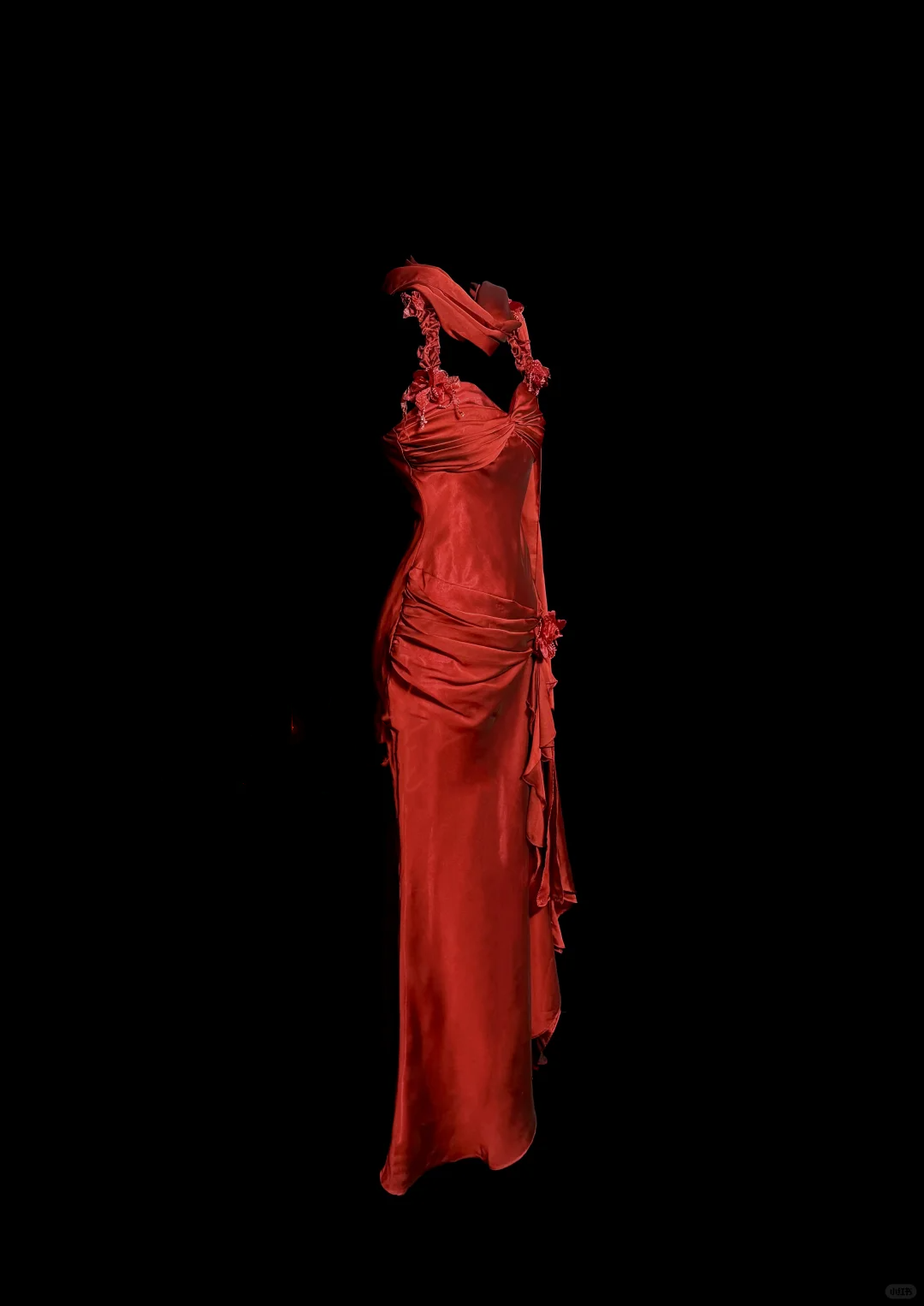 Aesthetic Mermaid Halter Neckline Red Satin Classy Prom Dress Ruffle Long Party Dress