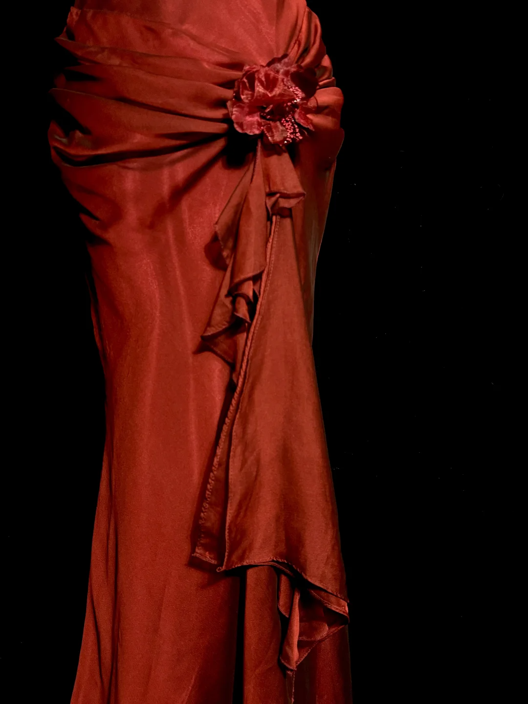 Aesthetic Mermaid Halter Neckline Red Satin Classy Prom Dress Ruffle Long Party Dress