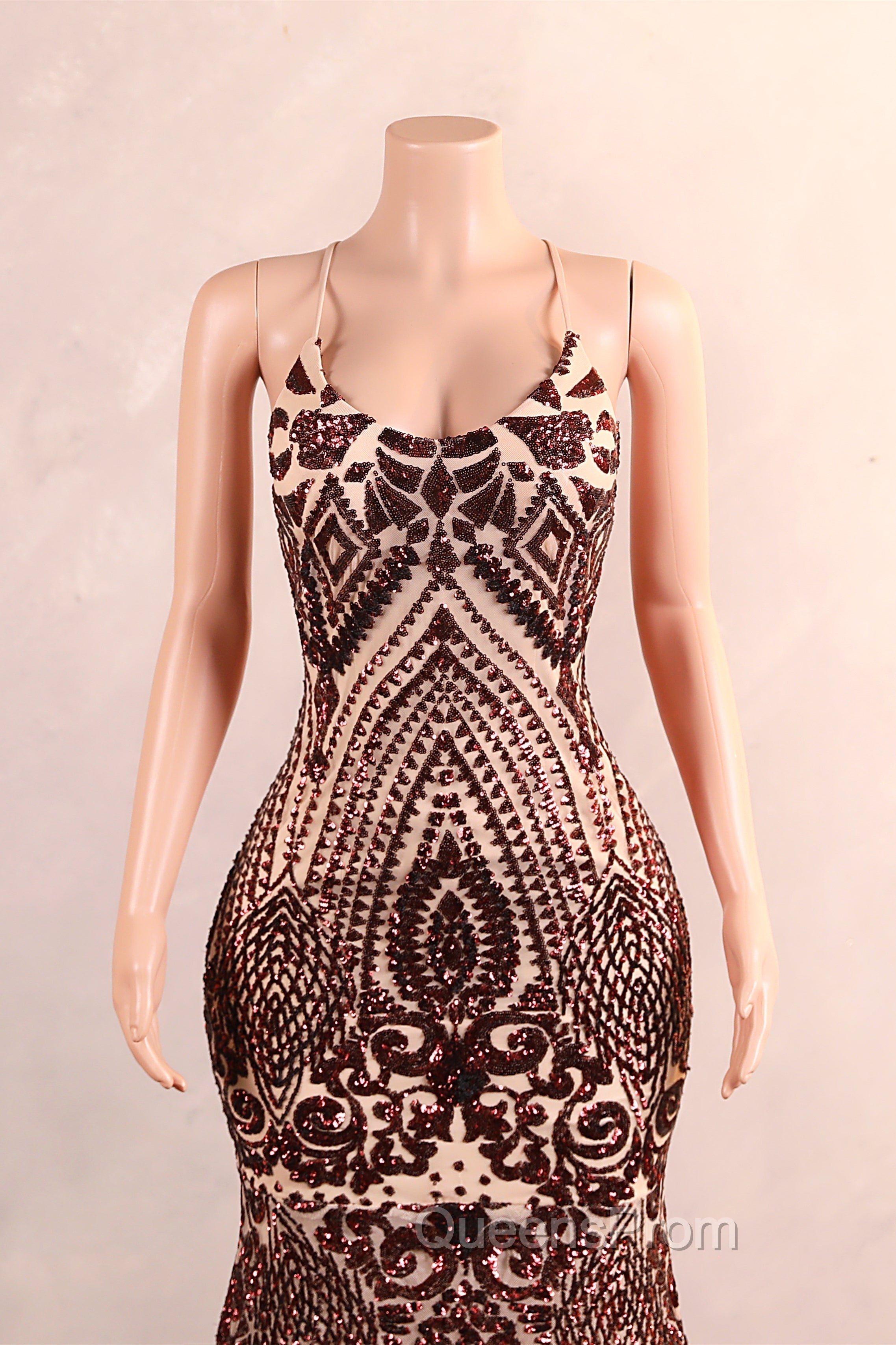 Backless Sequins Mermaid Evening Prom Dress Burgundy Party Evening Dress with Feather Chapel Train