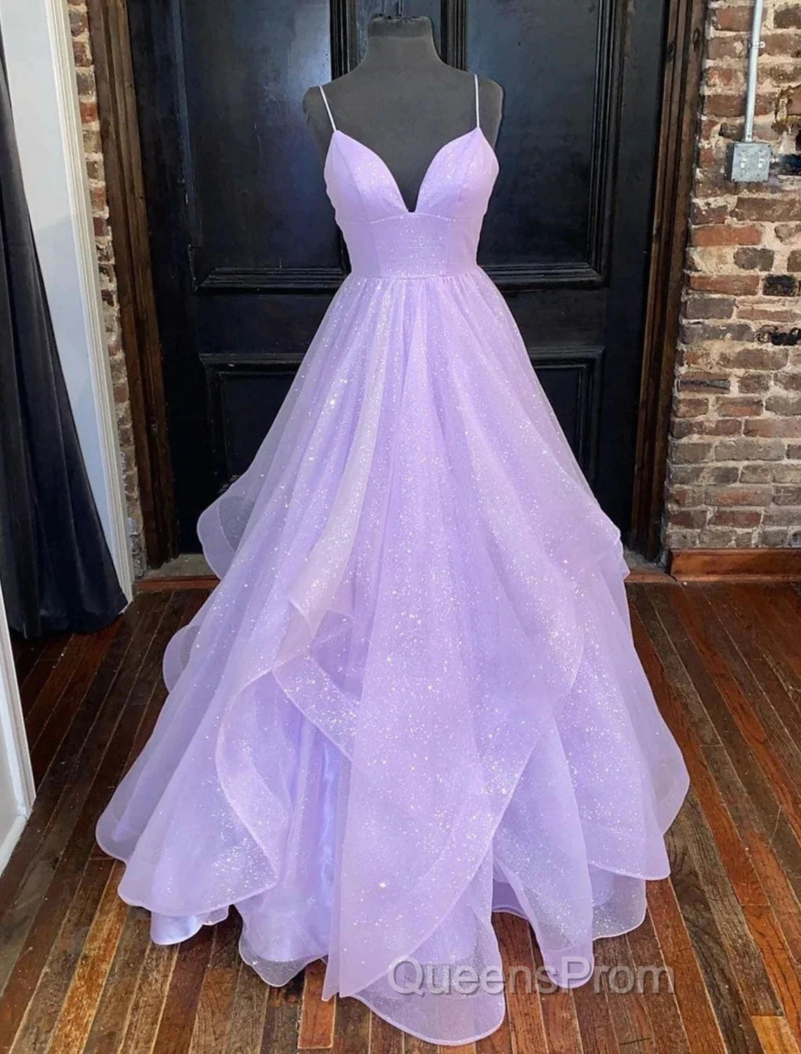 Ball Gown A-Line Evening Prom Dress Dress Formal Floor Length Sleeveless Tulle Backless With Pleats Ruffles Secondary image