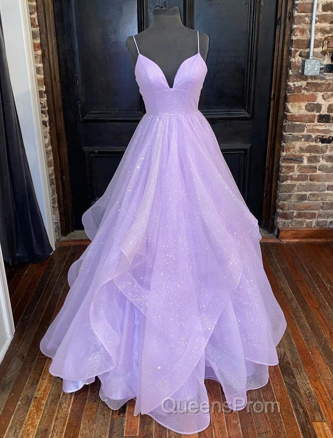 Ball Gown A-Line Evening Prom Dress Sparkle & Shine Dress Formal Floor Length Sleeveless Sweetheart Tulle Backless With Pleats Ruffles Secondary image
