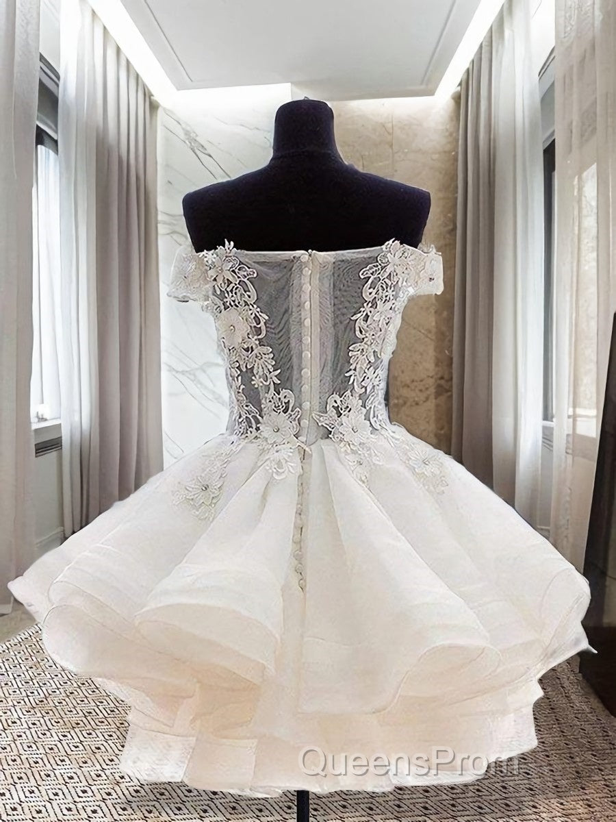 Ball Gown Off-the-Shoulder Short/Mini Organza Homecoming Dress With Appliques Lace