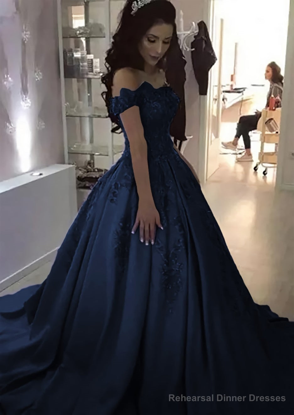 Ball Gown Off-the-Shoulder Sleeveless Sweep Train Satin Prom Dresses With Appliqued Beading Secondary image