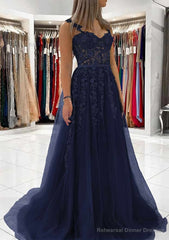 Ball Gown Princess Sweetheart Tulle Sweep Train Prom Dresses With Appliqued Lace