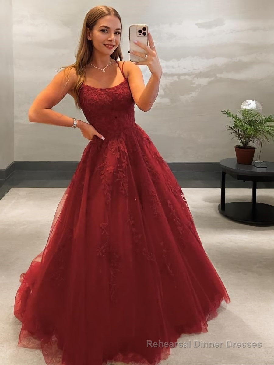 Ball Gown Spaghetti Straps Sweep Train Tulle Prom Dresses With Appliques Lace Main image