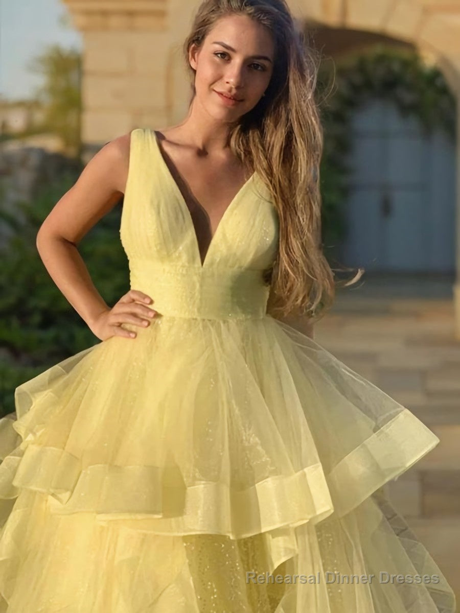 Ball Gown V-neck Floor-Length Tulle Prom Dresses With Pleated Secondary image