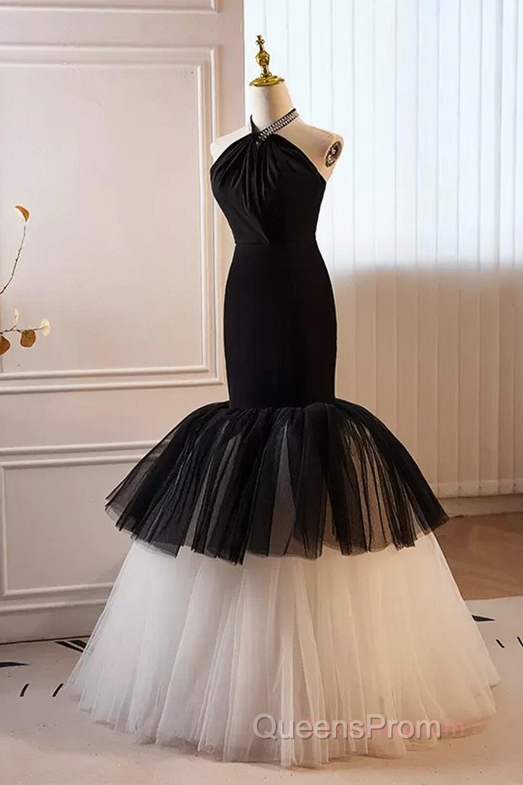 Beading Mermaid Black And White Halter Tulle Evening Prom Dress