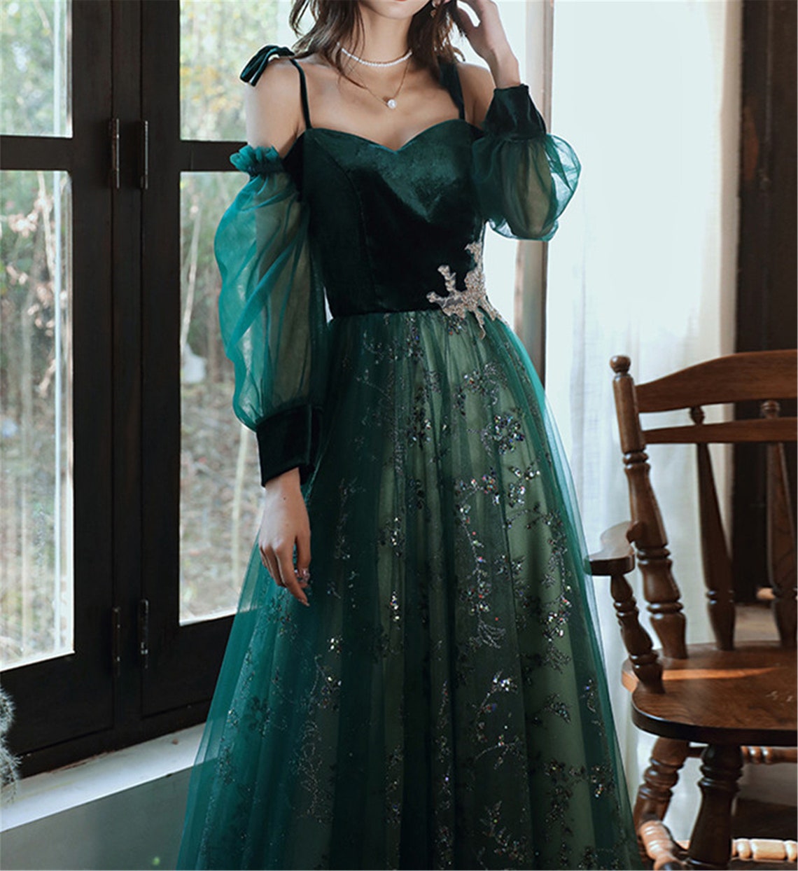 Beautful Dark Green Tulle Stunning Sequin Bridal Dress, Spaghetti Strap Classy Prom Dress Wedding Party Dress