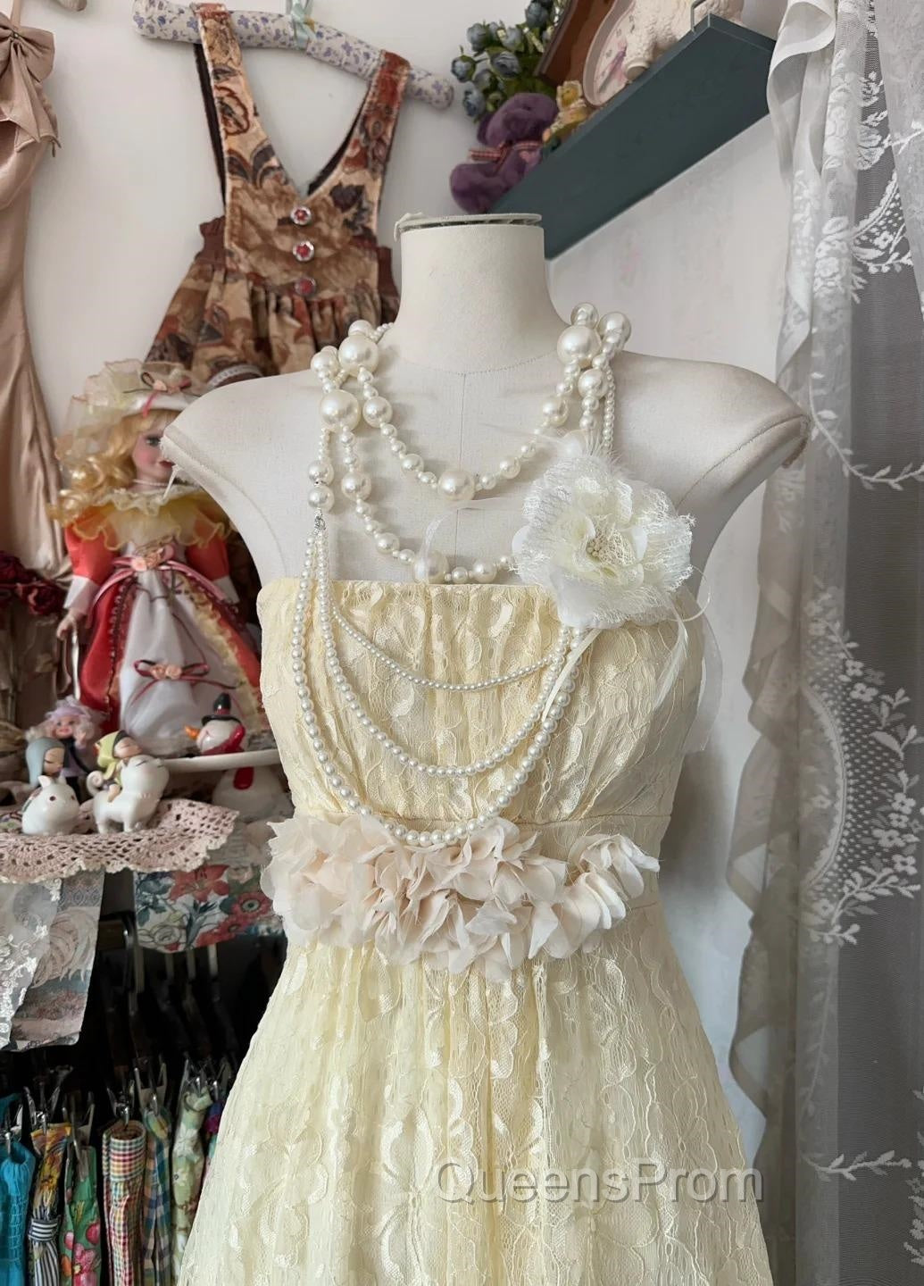 Beautiful A-Line Light Yellow Lace Strapless Evening Prom Dress Cute Birthday Party Dress