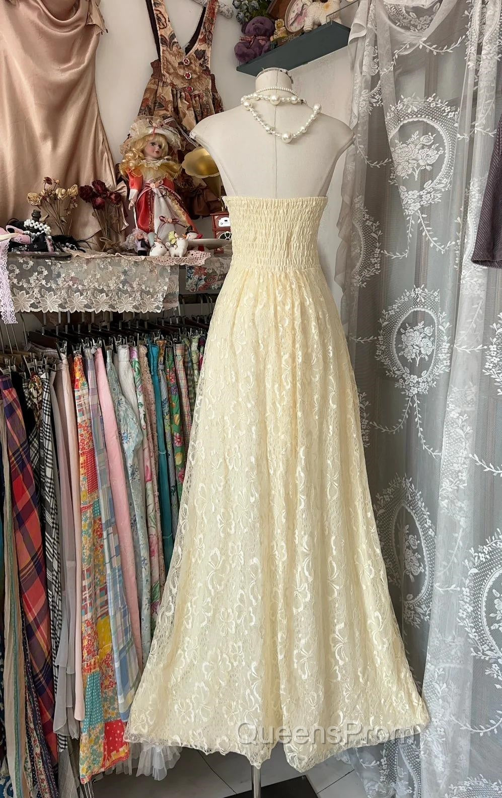 Beautiful A-Line Light Yellow Lace Strapless Evening Prom Dress Cute Birthday Party Dress